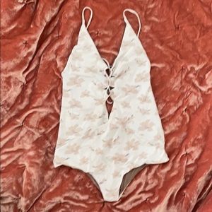 Acacia Mombasa In Washed Aloha